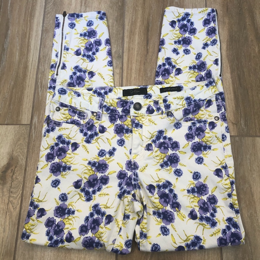 {Jessica Simpson} Floral Zipper Jeans